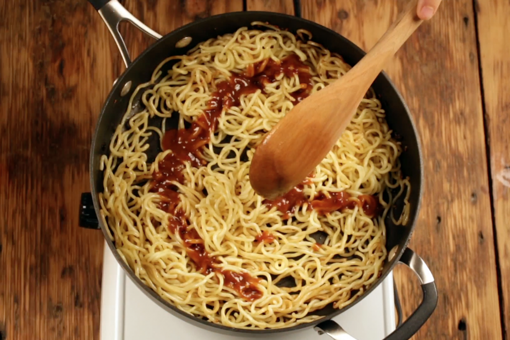 savory thai peanut noodles recipe